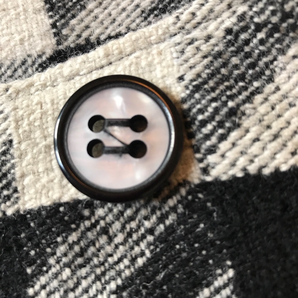 Checkered Jacket - Picture 9 of 10